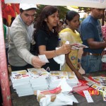 Arogya World distributes educational materials at in Dilli Haat, in Delhi